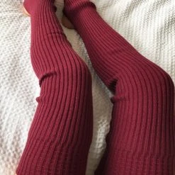 Lunalae Leg Warmers - Wine