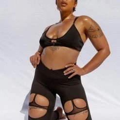 Wholesale ๐ Creatures Of XIX BaddieBabe Top - Black โ๏ธ 13 Creatures Of XIX BaddieBabe Top - Black