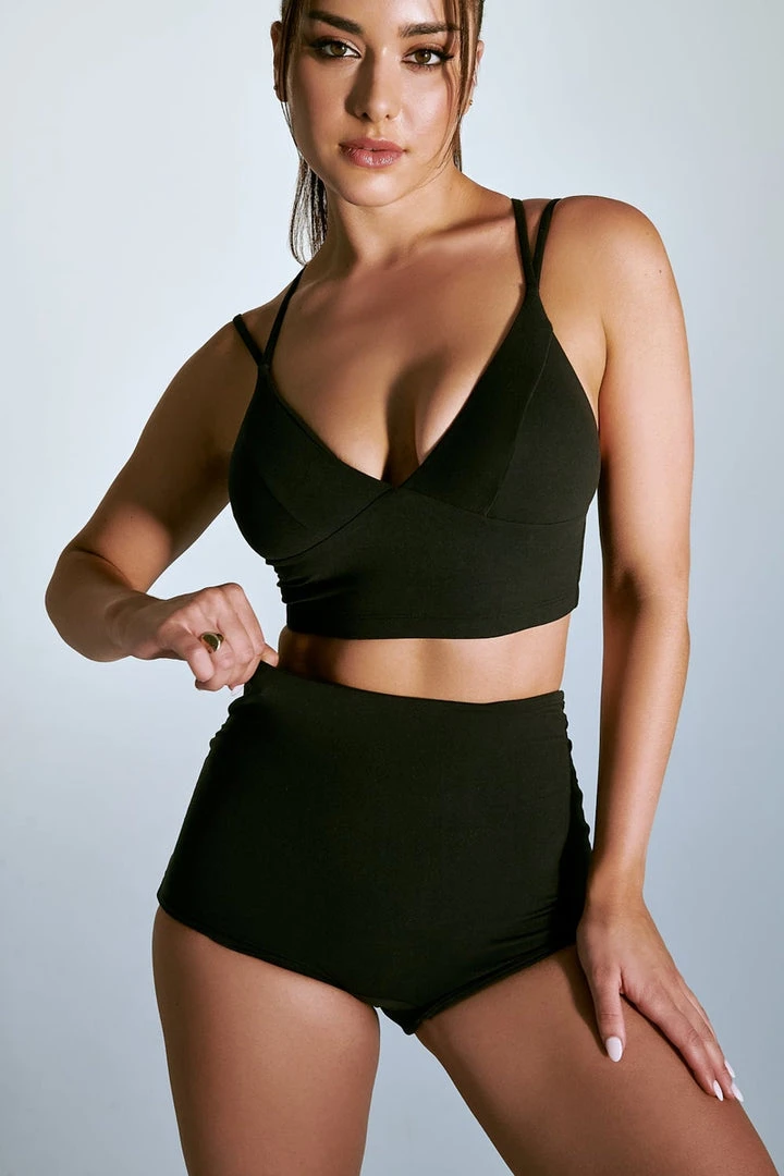 Brand new ๐ Creatures Of XIX LuxLounge Triangle Top - Black ๐ 6 Creatures Of XIX LuxLounge Triangle Top - Black