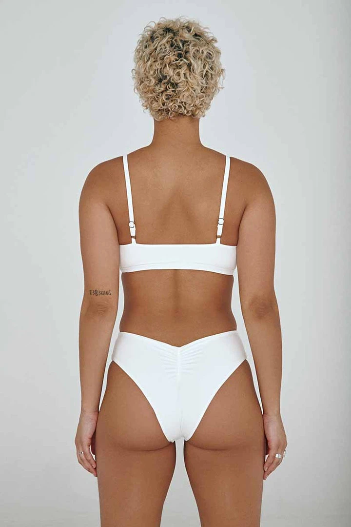Top 10 😉 Creatures Of XIX The Hills Top - Ribbed White All Pole Wear ✨ 2 Creatures Of XIX The Hills Top - Ribbed White All Pole Wear