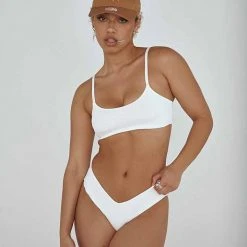 Top 10 😉 Creatures Of XIX The Hills Top - Ribbed White All Pole Wear ✨ 11 Creatures Of XIX The Hills Top - Ribbed White All Pole Wear