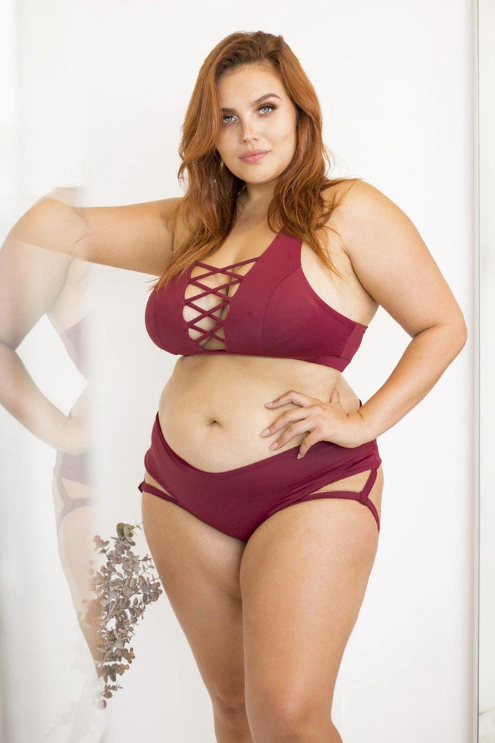 Brand new ⌛ Lunalae Lure You Low-Rise Garter Shorts - Wine All Pole Wear 👍 9 Lunalae Lure You Low-Rise Garter Shorts - Wine All Pole Wear