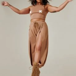 Top 10 🔔 Creatures Of XIX XX Tee 2.0 - Sand 🥰 13 Creatures Of XIX XX Tee 2.0 - Sand