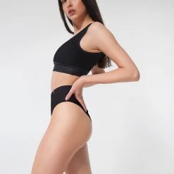 Pole Addict Land Top - Black