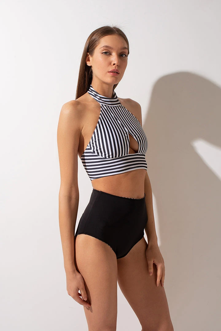 Deals ๐ Shark Polewear Double-sided High Waist Shorts - Striped/Black ๐งจ 2 Shark Polewear Double-sided High Waist Shorts - Striped/Black
