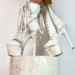 Hella Heels Renaissance 7inch Boots - Hope