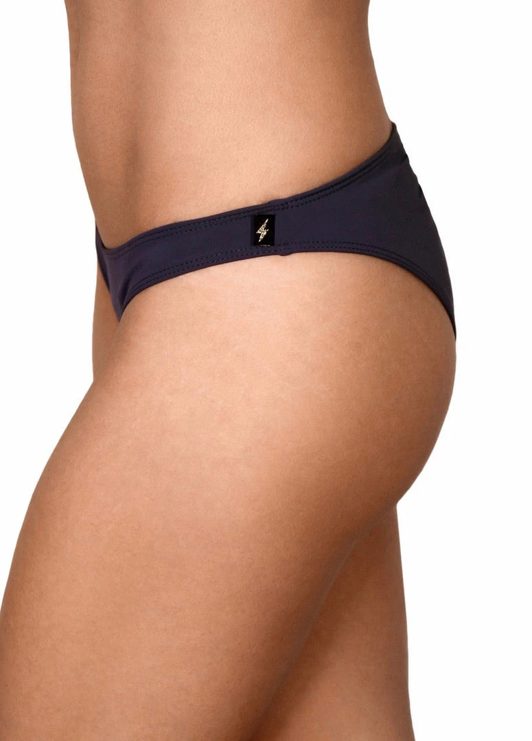 Brand new ๐ฏ Cleo The Hurricane Essential Scanty Pants - Grey ๐คฉ 3 Cleo The Hurricane Essential Scanty Pants - Grey