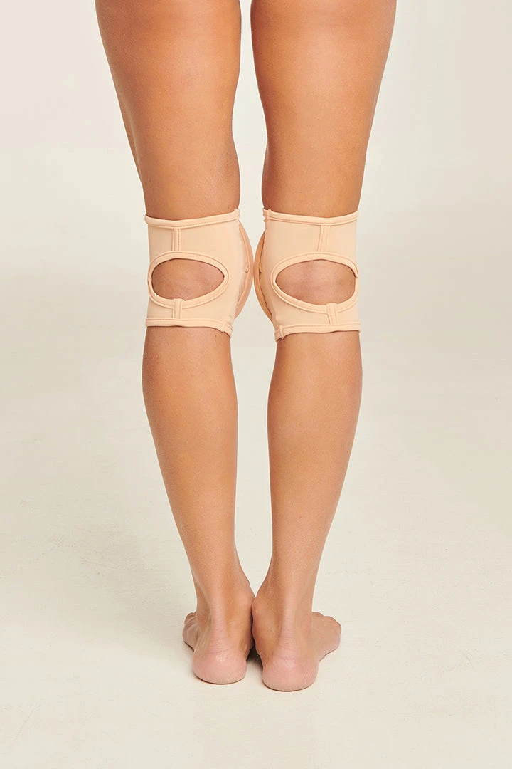 New ๐ฅฐ Paradise Chick Polecious Kneepads - Sand โ๏ธ 2 Paradise Chick Polecious Kneepads - Sand