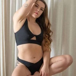 Chantay Polewear Pegasus Shorts - Noir All Pole Wear