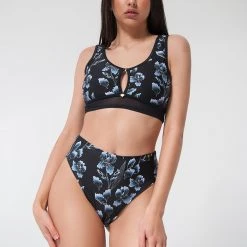 Top 10 🔔 Pole Addict Mona High Leg Bottoms - Odylia All Pole Wear ❤️ 14 Pole Addict Mona High Leg Bottoms - Odylia All Pole Wear