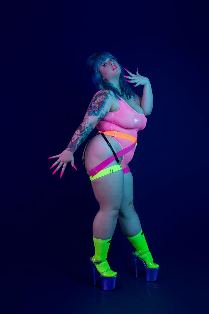 Best reviews of ๐ Back In Stock Rolling Bottom Harness - FLURO ๐ 7 Back In Stock Rolling Bottom Harness - FLURO