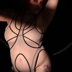 Discount ๐ New In Rolling Peek-A-Boo Harness - Beige/Black โค๏ธ 7 New In Rolling Peek-A-Boo Harness - Beige/Black